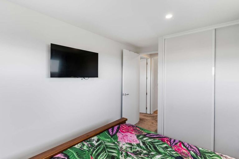 Photo of property in 12 Fairhall Street, Rolleston, 7615