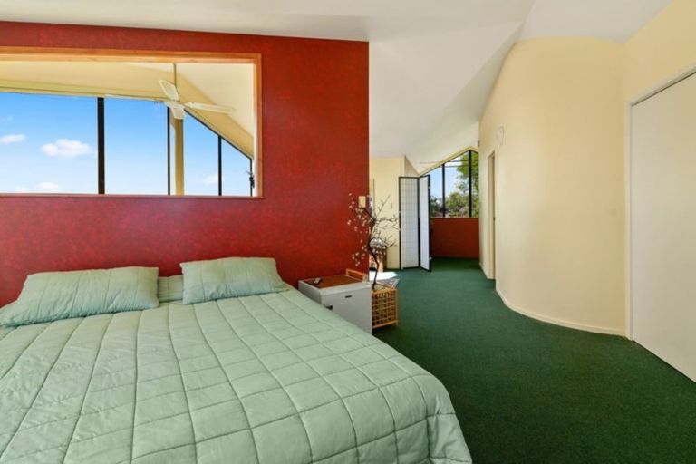 Photo of property in 58 Blomfield Street, Pukehangi, Rotorua, 3015