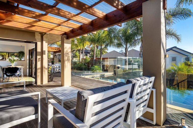 Photo of property in 11 Glenpark Crescent, Bethlehem, Tauranga, 3110