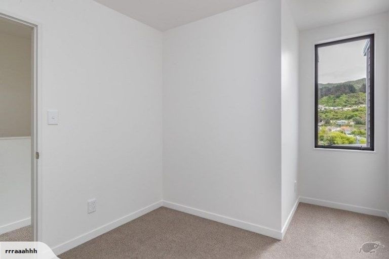 Photo of property in 7u3 Handyside Street, Tawa, Wellington, 5028