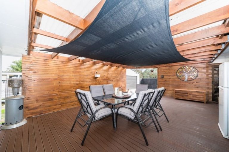 Photo of property in 14 Pitama Road, Awapuni, Palmerston North, 4412