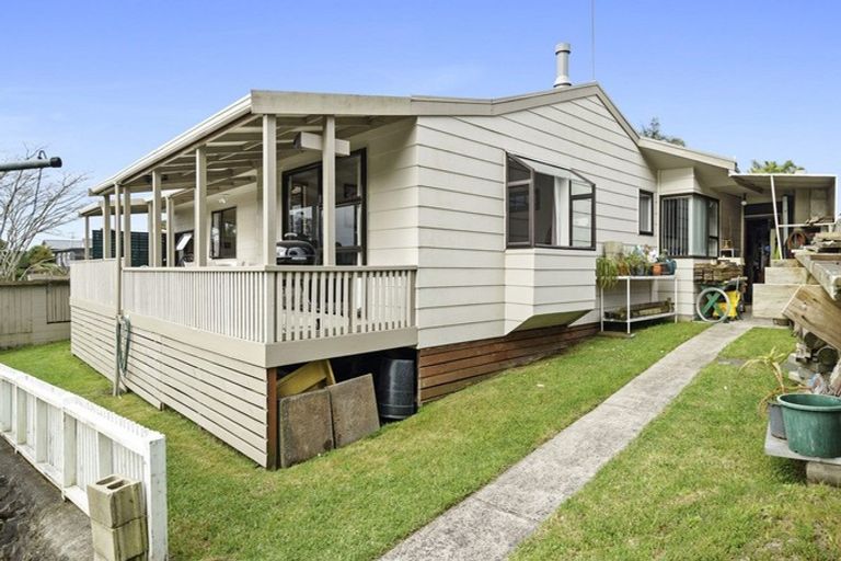 Photo of property in 48 Lagoon Place, Poike, Tauranga, 3112