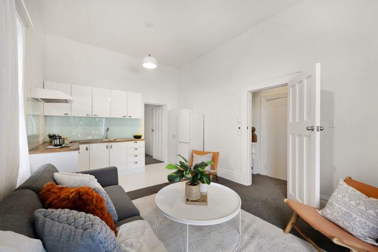 Photo of property in 29 Nairn Street, Mount Cook, Wellington, 6011