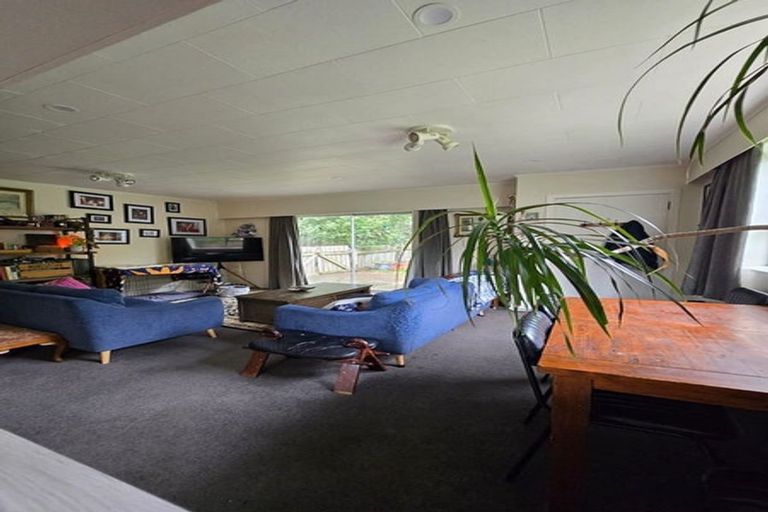 Photo of property in 78b Pinehaven Road, Pinehaven, Upper Hutt, 5019