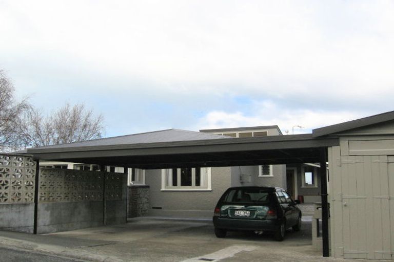Photo of property in 11 Delhi Road, Hospital Hill, Napier, 4110