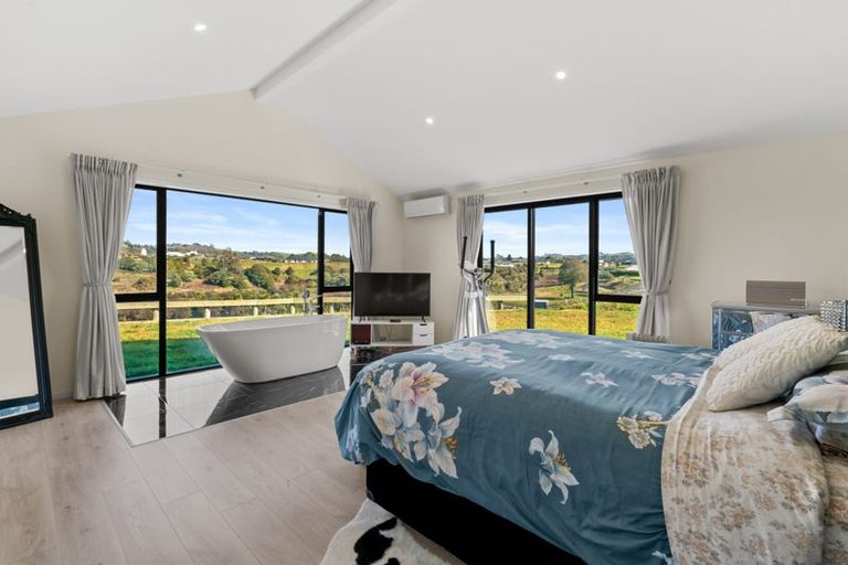 Photo of property in 20 Old Lexie Way, Pokeno, 2471