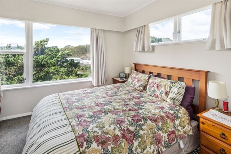 Photo of property in 16 Dominion Park Street, Johnsonville, Wellington, 6037