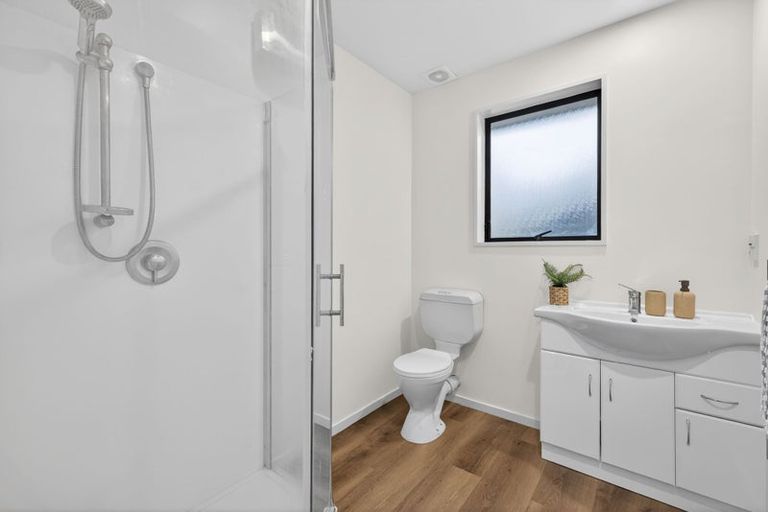 Photo of property in 2/8 Fovant Street, Russley, Christchurch, 8042