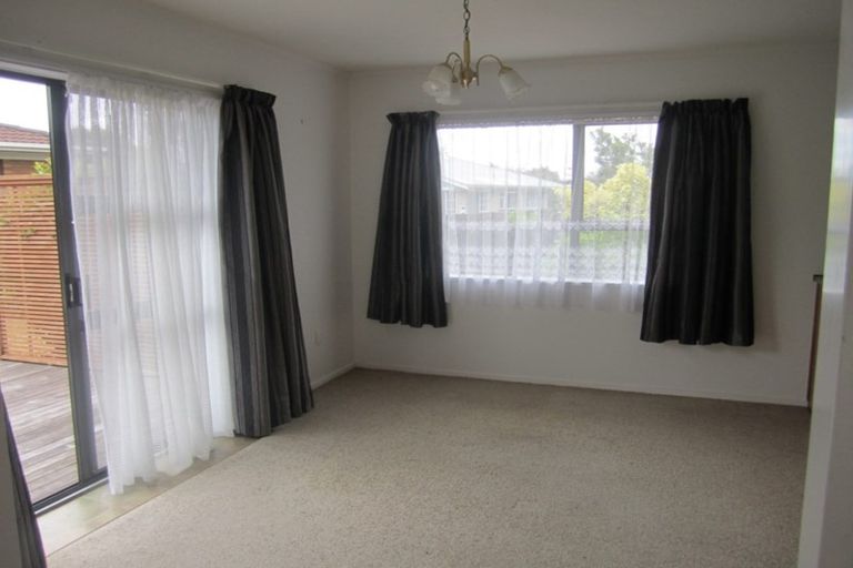 Photo of property in 11 Jutland Road, Pukekohe, 2120