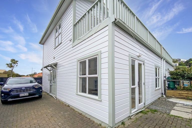 Photo of property in 25u5 Mana Street, Vogeltown, Wellington, 6021