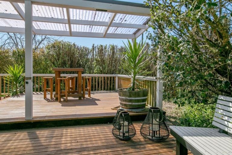 Photo of property in 1 Reading Street, Greytown, 5712