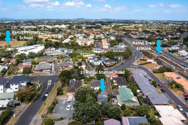 Photo of property in 27 Ranui Station Road, Ranui, Auckland, 0612