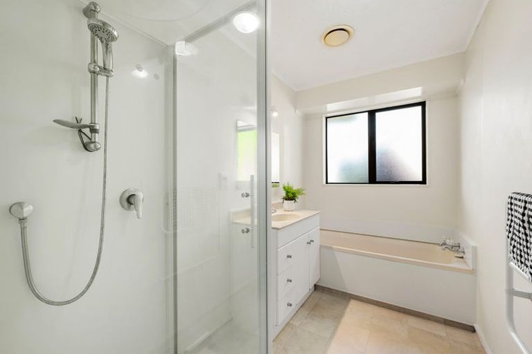Photo of property in 75 Rangoon Street, Khandallah, Wellington, 6035