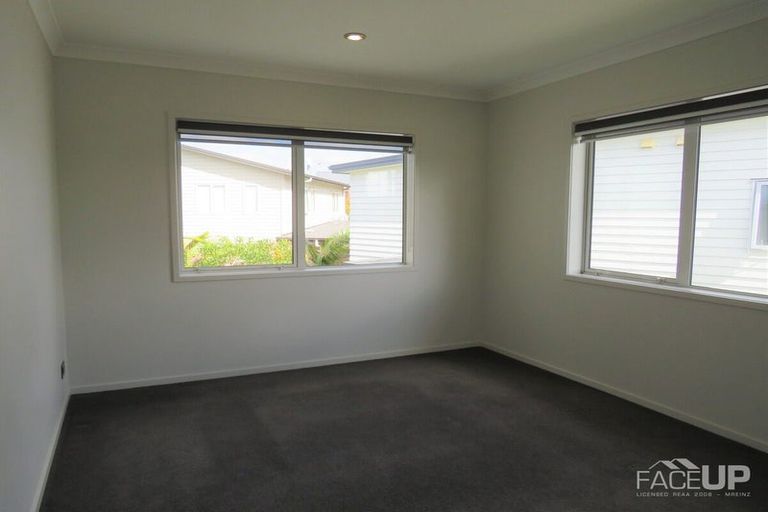 Photo of property in 12 Toheroa Street, Hobsonville, Auckland, 0616
