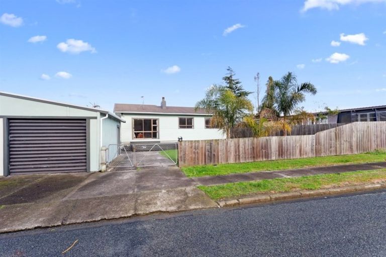 Photo of property in 2 Nikau Place, Edgecumbe, 3120