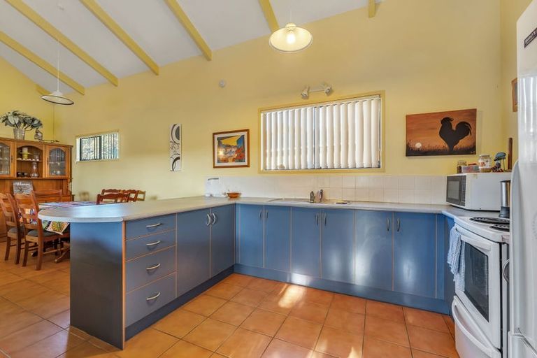 Photo of property in 5 Ocean View Terrace, Baylys Beach, Dargaville, 0377