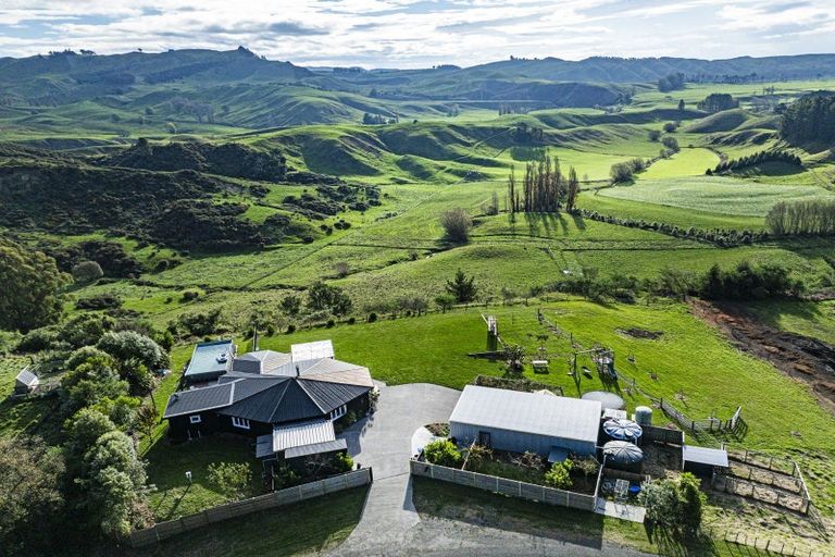 Photo of property in 780 Maraetotara Road, Maraetotara, Havelock North, 4294