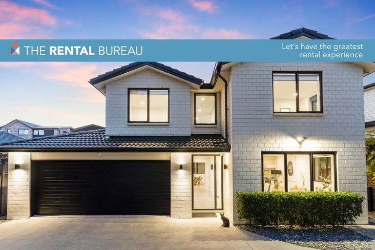 Photo of property in 71a Neil Avenue, Te Atatu Peninsula, Auckland, 0610