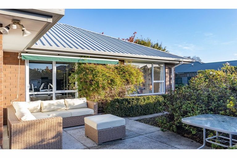 Photo of property in 7 Innisfree Place, Northwood, Christchurch, 8051
