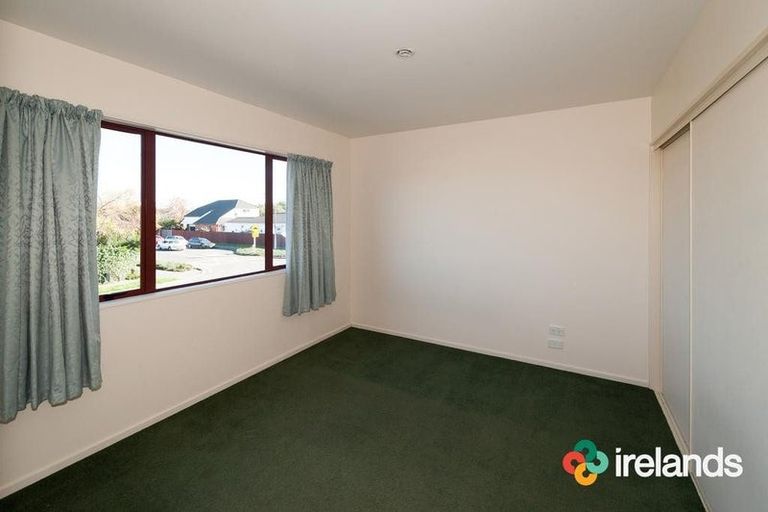 Photo of property in 74 Matipo Street, Riccarton, Christchurch, 8041