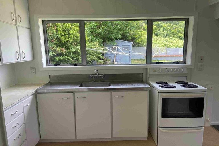 Photo of property in 40b Nelson Crescent, Wainuiomata, Lower Hutt, 5014