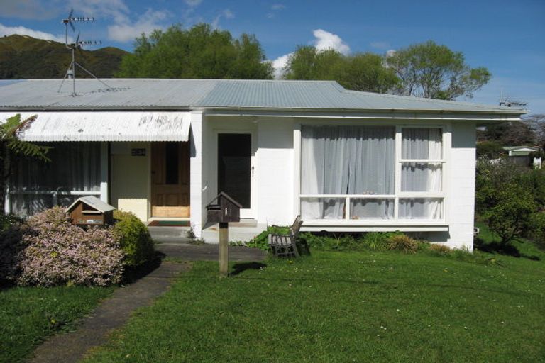 Photo of property in 11/34-36 Rossiter Avenue, Waterloo, Lower Hutt, 5011
