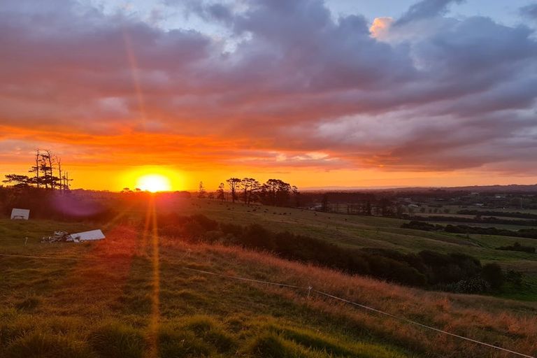 Photo of property in 157 Church Road, Ardmore, Papakura, 2582