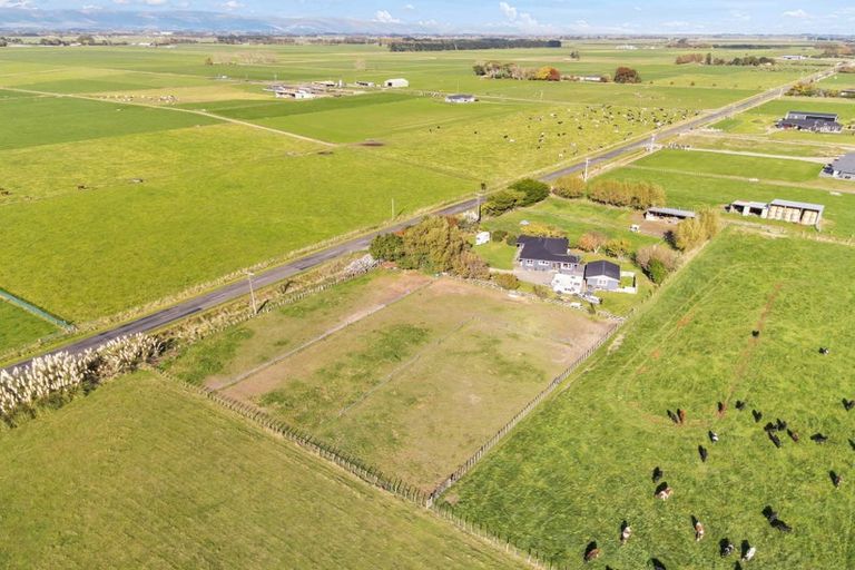Photo of property in 224 Aranui Road, Kairanga, Palmerston North, 4475