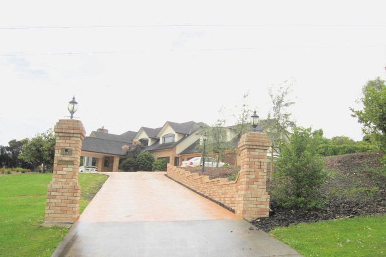 Photo of property in 2 Treetops Way, Bayview, Auckland, 0629