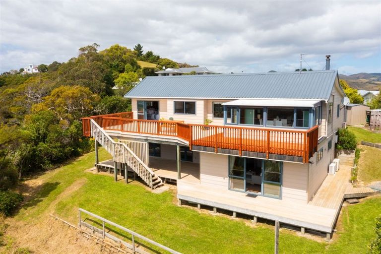 Photo of property in 21 The Bollard, Whitby, Porirua, 5024