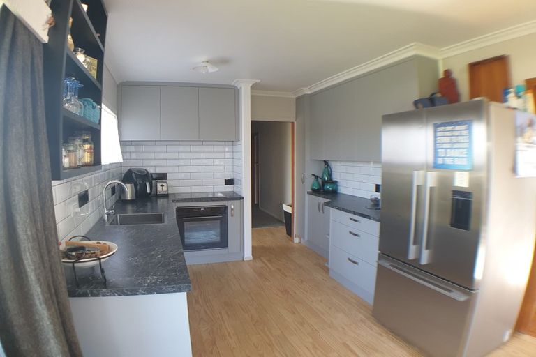 Photo of property in 15 Richardson Avenue, Pukekohe, 2120