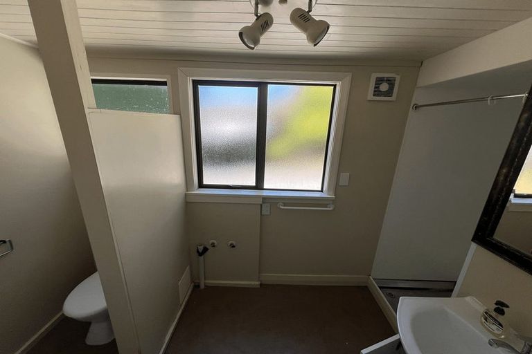 Photo of property in 71 Marshall Street, Woolston, Christchurch, 8023