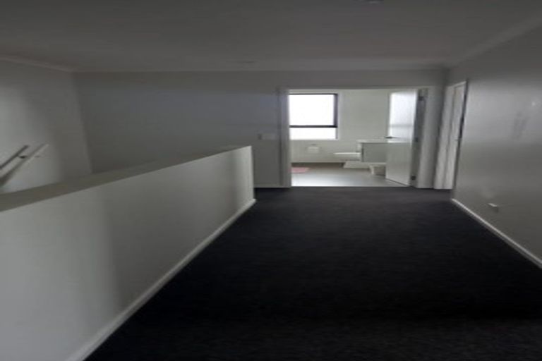 Photo of property in 17 Discovery Place, Marfell, New Plymouth, 4310
