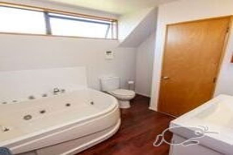 Photo of property in 275 Kingsbury Avenue, Rangiora, 7400