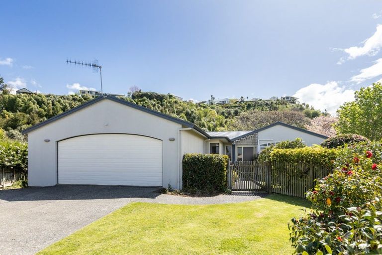 Photo of property in 30 Pukekura Place, Taradale, Napier, 4112