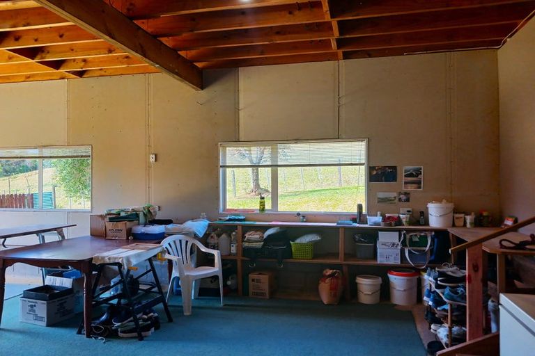 Photo of property in 11 Ocean View Road, Cable Bay, 0420