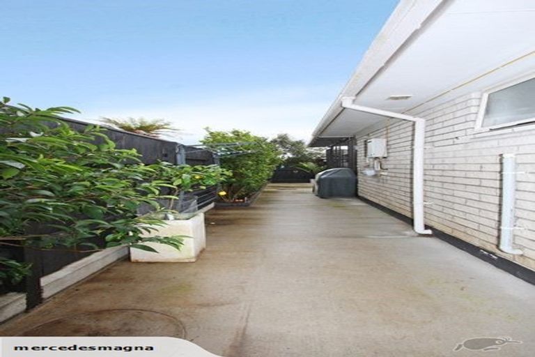 Photo of property in 3/6 Trafalgar Road, Milford, Auckland, 0620