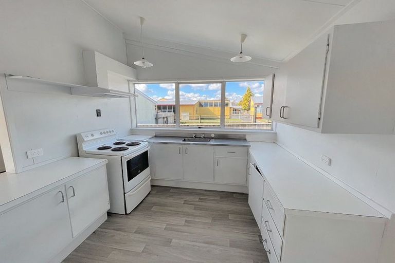 Photo of property in 75/77 Tainui Street, Tokoroa, 3420
