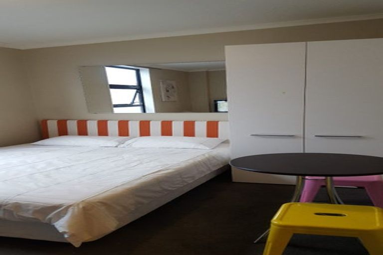 Photo of property in Aitken Street Apartments, 716/5 Aitken Street, Thorndon, Wellington, 6011