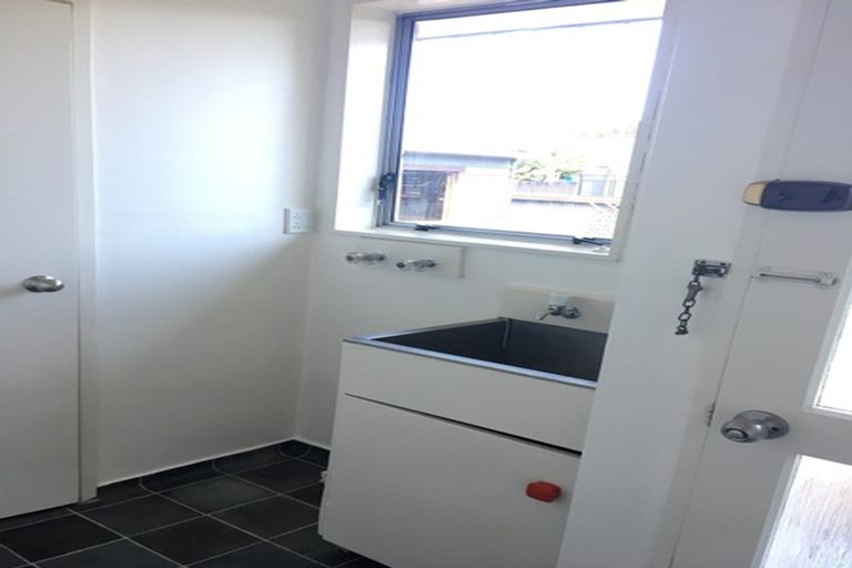 Photo of property in 62 Mackenzie Avenue, Woolston, Christchurch, 8023