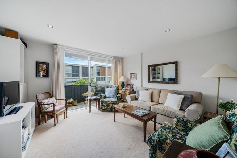Photo of property in Altar Apartments, 44/120u Rintoul Street, Newtown, Wellington, 6021