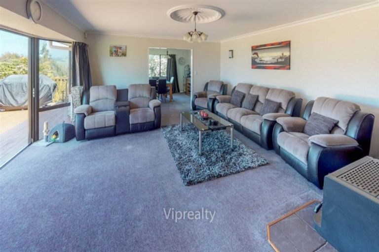 Photo of property in 62 Mountain Road, Western Heights, Rotorua, 3015