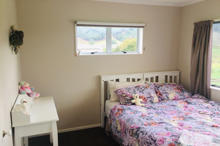 Photo of property in 27 Riverside Way, Ngaruawahia, Huntly, 3771