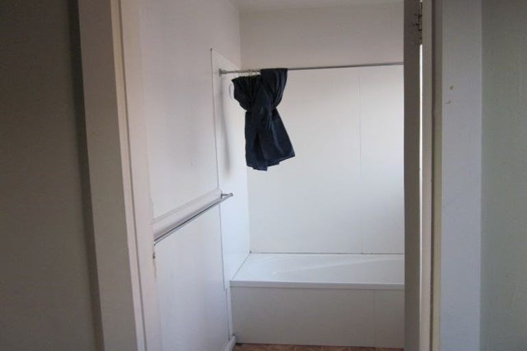 Photo of property in 3/1000 Colombo Street, St Albans, Christchurch, 8014