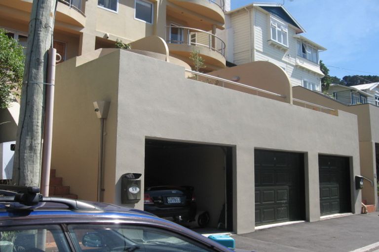 Photo of property in 12a Hinau Road, Hataitai, Wellington, 6021