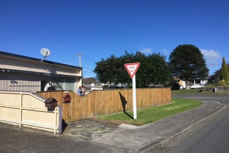 Photo of property in 49 Eatwell Avenue, Paraparaumu Beach, Paraparaumu, 5032