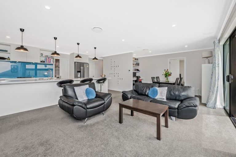 Photo of property in 19 Raptor Street, Rolleston, 7615