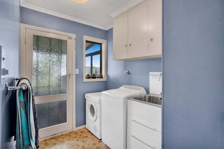 Photo of property in 97 Manutahi Road, Tarurutangi, New Plymouth, 4372