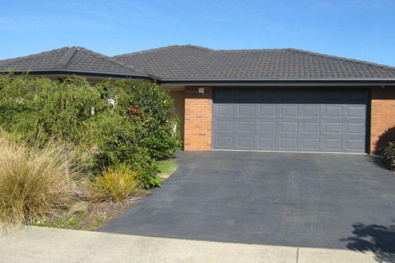 Photo of property in 4 Bering Street, Northwood, Christchurch, 8051