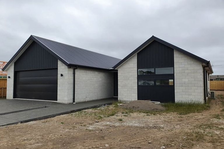 Photo of property in 22 Marliece Street, Rolleston, 7614